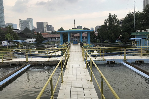 Towards 100 Years of Tap Water in Jakarta